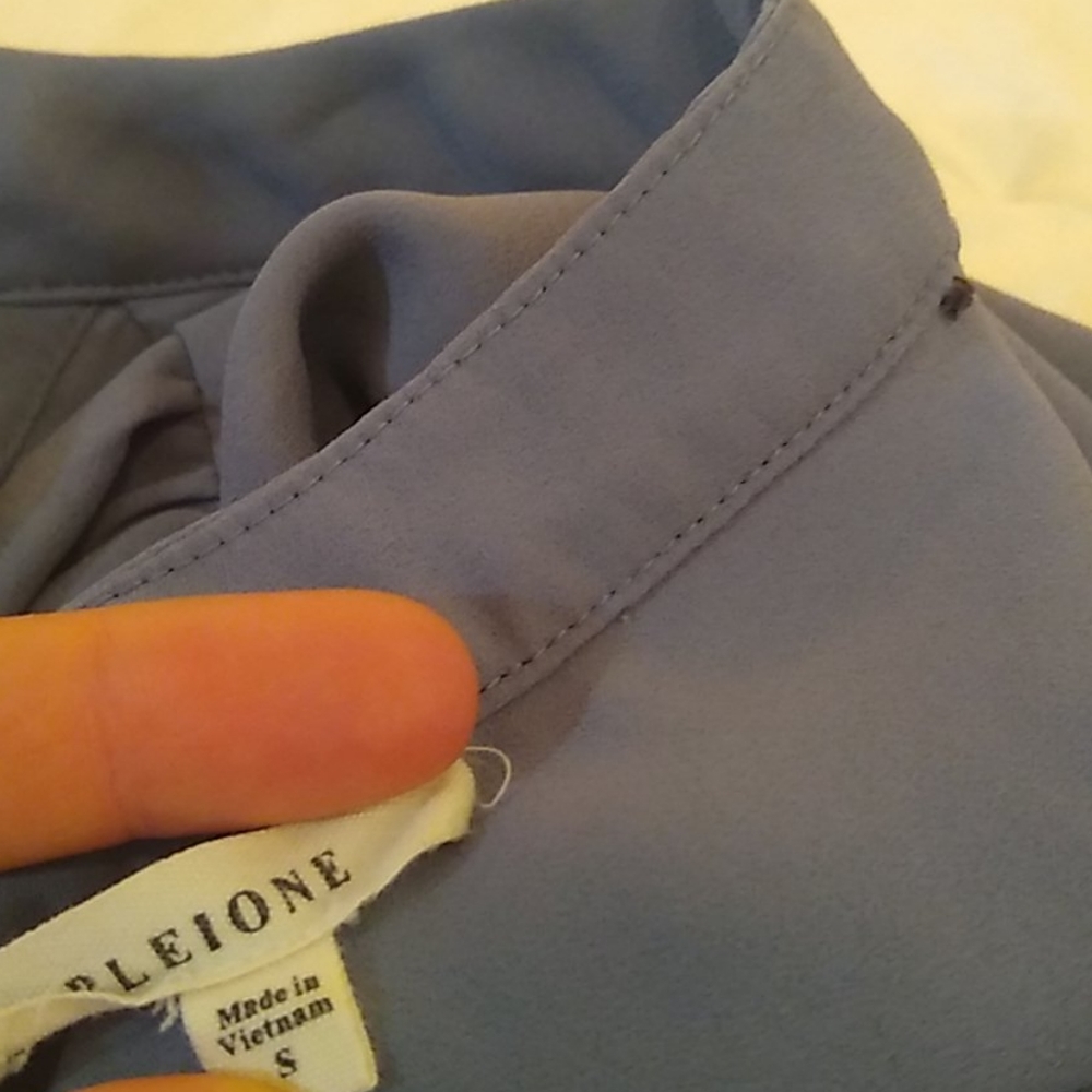 Blue blouse - Picture 4 of 4